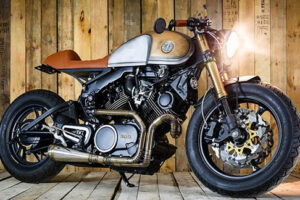 YAMAHA XV 750 Custom "ฟ้าลั่น กับ สายหมอบ"
