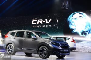 ชมภาพจริง 2017 Honda CR-V ใหม่ มี 2 เครื่องยนต์ i-DTEC และ i-VTEC รวม 4 รุ่น