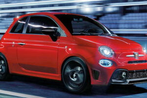Fiat เปิดตัวรถแบบ “595 Pista“ สุดสปอร์ตเต็มพลัง