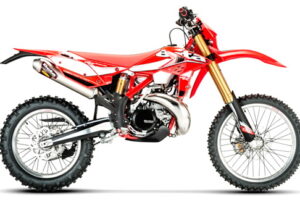 BETA 300 RR 2017 "เอ็นดูโร่ 2 จังหวะ ที่จัดจ้าน"