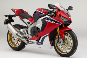 HONDA CBR 1000 RR 2017 "ที่สุดแห่งเทคโนโลยี"