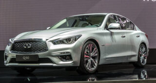 Infiniti เปิดตัวรถสุดหรูหราแบบ "Q50" รุ่นใหม่ออกมาแล้ว