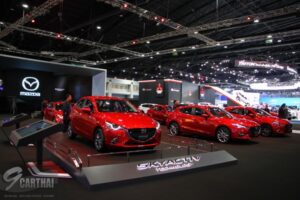 Mazda เผยโฉม MX-5 RF ผนึก CX-3 รุ่นปรับโฉมใหม่ เสริมทัพยนตรกรรมสกายแอคทีฟคับคั่งในงาน MOTOR SHOW 2017