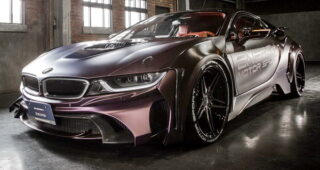อย่างสวย! เปิดตัวชุดแต่งของ BMW i8 แบบโหดโดย DC Universe