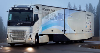 Volvo มาแล้วพร้อมเทคโนโลยีระบบไฮบริดสำหรับรถบรรทุกทดสอบ
