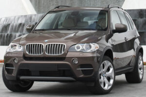 BMW เรียกคืนรถหลายรุ่นจากปัญหาช่วงล่าง - พร้อมแก้ไขและส่งคืนลูกค้าปีนี้