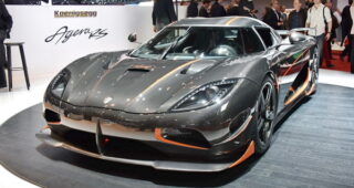 Koenigsegg จัดให้เปิดตัวรถแบบ