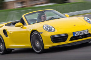 สุดยอดอะ! สื่อดังเผย Porsche กำไรมากถึง 17,000 ดอลล่าร์ต่อคันเลยทีเดียว