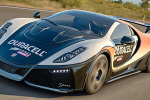 เหมือนจริงเกิ๊น! เกมดังอย่าง Forza เปิดตัวรถแบบ "GTA Spano" ในโลกออนไลน์