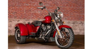 HARLEY-DAVIDSON Freewheeler "ท่องเที่ยวสไตล์สามล้อ"