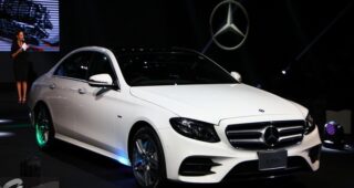 ชมภาพจริง 2017 Mercedes-Benz E350e ใหม่ 3 รุ่นย่อย เริ่ม 3.49 ล้านบาท