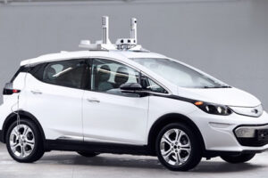 GM จ้างงานกว่าอีก 1,100 ตำแหน่งรองรับเทคโนโลยีรถไร้คนขับในอนาคต