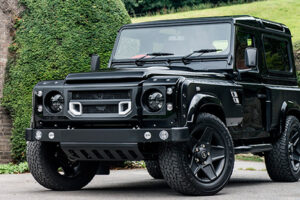Kahn Design จัดให้เปิดตัวชุดแต่งแบบ Land Rover สุดสปอร์ตพร้อมกระจังหน้าขนาดใหญ่