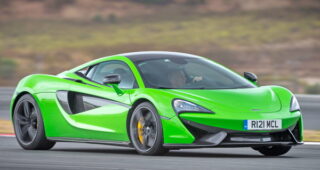 McLaren จัดให้เปิดตัวรถสปอร์ตแบบ 570S Spider อีกโฉมแล้ว