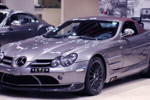 เปิดประมูลรถแบบ Mercedes-Benz SLR McLaren 722 S สุดหายากในตะวันออกกลาง