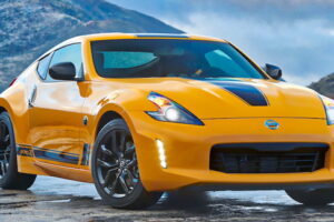 Nissan เปิดตัวโฉมสปอร์ตแบบ "Nissan 370Z Heritage Edition 2018" ฉลองครบ 50 ปี