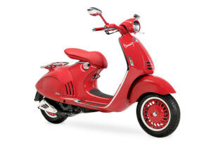 VESPA 946 RED 2017 "จะถูกจะแพงขอแดงไว้ก่อน แถมได้บุญด้วยนะ"