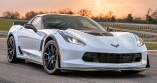 Corvette เปิดตัวรถแบบสปอร์ตในเวอร์ชั่นอย่าง "Carbon 65 limited edition" ทั้งแคนาดาและอเมริกา