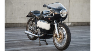 YAMAHA SR 400 CUSTOM "เปลี่ยนโฉมเจ้าสูบเดียวอันทรงพลัง"