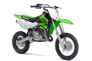 KAWASAKI KX 65 2017 "จอมลุยไซส์ S จากค่ายแตนเขียว"