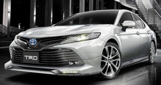 Toyota จัดให้โชว์ตัวรถแบบ "Camry 2018" เปิดตัวในญี่ปุ่นก่อน