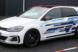 จัดไป! Volkswagen เปิดตัวรถแบบ "Golf GTE" รุ่นใหม่ไฉไลกว่าเดิม