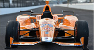 งานโชว์! Fernando Alonso จัดให้เปิดตัวโปรโมทรถแบบ Foumula One ท่ามกลางสปอนเซอร์