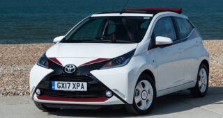 จัดมา! Toyota Aygo พร้อมขับแล้วในสหราชอาณาจักร สั่งจองได้เลย!!!