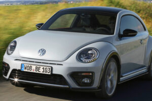 เตรียมพร้อม! VW Group ประกาศรถแบบ Passat และ Beetle 2018 พร้อมใช้เครื่องยนต์ 2.0 ลิตร