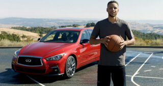 อย่างหล่อ! Stephen Curry เซ็นสัญญาเป็นพรีเซนเตอร์ของ Infiniti แล้ว