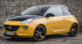 Opel จัดมารถรุ่นพิเศษแบบ "Black Jack" ของ Adam