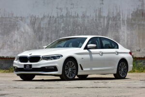 BMW Group ประเทศไทย เปิดตัวโปรแกรมบริการหลังการขายของบีเอ็มดับเบิลยูและมินิรูปแบบใหม่ล่าสุดที่ลูกค้าสามารถเลือกได้ พร้อมเปิดตัวรถยนต์บีเอ็มดับเบิลยู 520d Sport รุ่นประกอบในประเทศ New BMW & MINI Service Inclusive packages and the new BMW 520d Sport