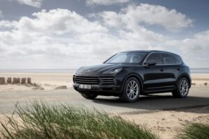 Cayenne ใหม่ เปิดตัวครั้งแรกของโลก ที่ Zuffenhausen