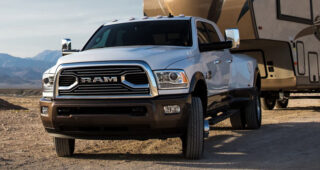 แกร่งจริง! โชว์โฉม Ram 3500 Heavy Duty 2018 สุดโหดในสหรัฐอเมริกาแล้ว