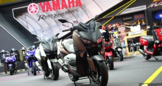 YAMAHA เปิดตัว Yamaha XMAX 300 พร้อมราคา ครั้งแรกในประเทศไทย!!! กลางงาน BIG Motor Sale 2017 พร้อมจัดโปรโมชั่นสุดพิเศษอย่างมากมาย