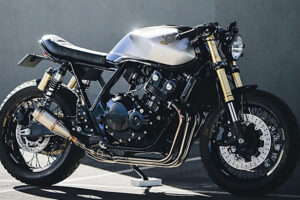 HONDA CB400 Custom "เรียบง่ายแต่ร้อนแรง"