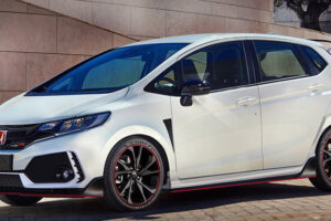 อย่างสวย! ลองแต่ง Honda Jazz “Type-R” เตรียมประชัน Ford Fiesta