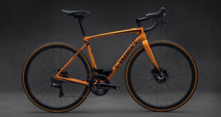 ว้าวเลย! เปิดตัวจักรยาน McLaren Roubaix ราคา 11,500 ดอลล่าร์