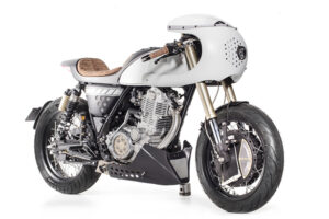 YAMAHA SR400 Custom "อีกหนึ่งศิลปะบนท้องถนน ที่ใครเห็นแล้วเป็นต้องมอง"