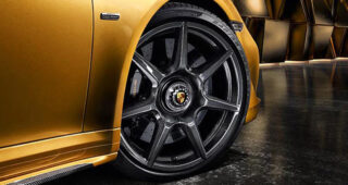 เปิดตัวรถแบบ Porsche's 911 Turbo S Exclusive Series แบบสปอร์ตสุดแรง