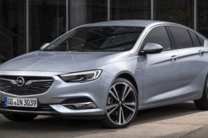 Opel Insignia มาแล้วจ้าพร้อมออฟชั่นแบบจัดเต็มสุดประหยัด