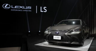 เปิดตัว 2018 Lexus LS ใหม่ Amazing Statement