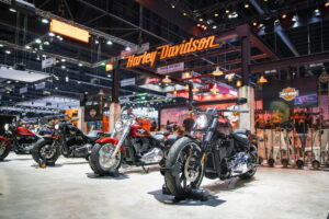 Harley-Davidson เปิดตัวรถมอเตอร์ไซค์รุ่นตกแต่งพิเศษ (CVO™) และซอฟเทล (SOFTAIL™) ประเดิมร่วม Motor Expo 2017