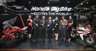 Honda BigBike โชว์แพชชั่น จัดโปรโมชั่นพิเศษเอาใจสาวกบิ๊กไบค์ตัวจริง พร้อมเปิด Honda 500 Series, 650 Series และ Rebel 500 ที่แรกในงาน Motor Expo 2017