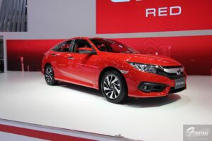 HONDA เผยโฉม CIVIC สีใหม่ ‘แดงแรลลี่’ พร้อมข้อเสนอมากมายใน MOTOR EXPO 2017
