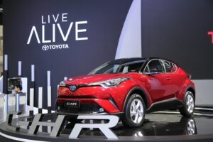 TOYOTA จัดทัพยนตรกรรมชุดใหญ่ลุยงาน MOTOR EXPO 2017 นำทีมโดย TOYOTA C-HR