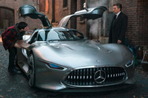อย่างเท่! Mercedes-Benz ประกาศร่วมมือกับหนัง Justice League โชว์ตัวรถแบบ “Batmobile”