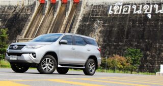 TEST DRIVE : รีวิว TOYOTA FORTUNER 2.4L 4WD SIGMA4 ขับสนุก ลุยสบาย ในราคาที่คุ้มค่า