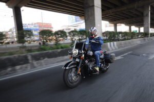 รีวิว 2018 Harley-Davidson Softail Heritage Classic ลองของแรง Milwaukee-Eight ใหม่ ที่ขี่ได้เป็นมิตรขึ้น