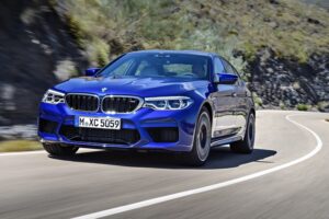 New BMW M5 ว่ากันว่า..นี่คือราชาองค์ใหม่แห่ง Super Saloons